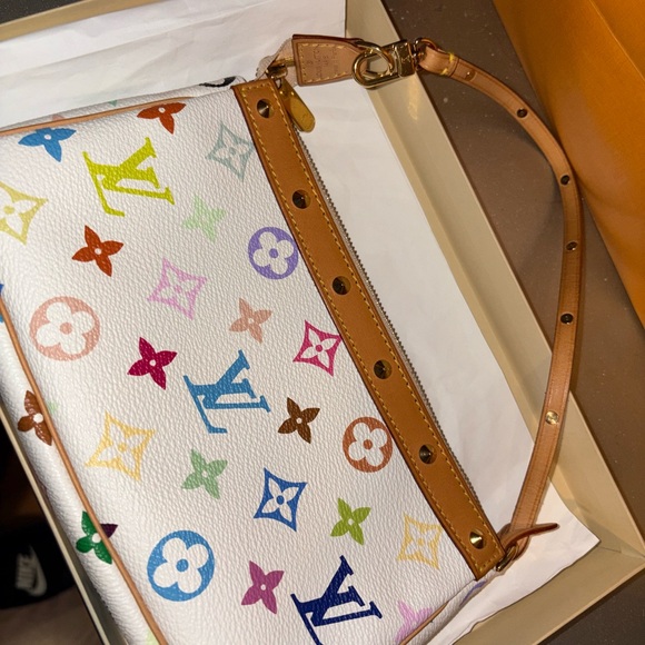 Louis Vuitton Multicolor Monogram Shoulder Bag - Picture 8 of 14